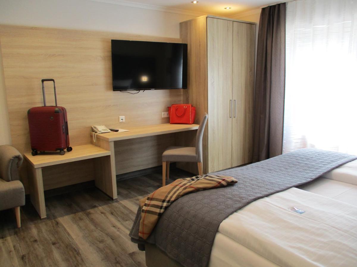 Alemannenhof Hotell Schallstadt Exteriör bild