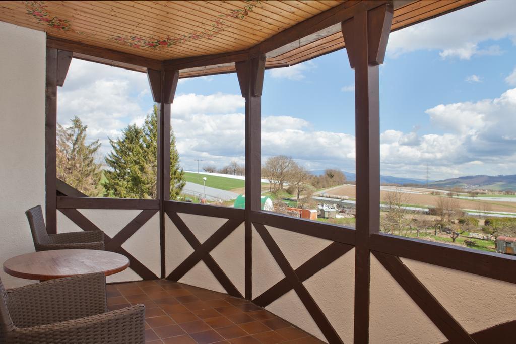 Alemannenhof Hotell Schallstadt Exteriör bild